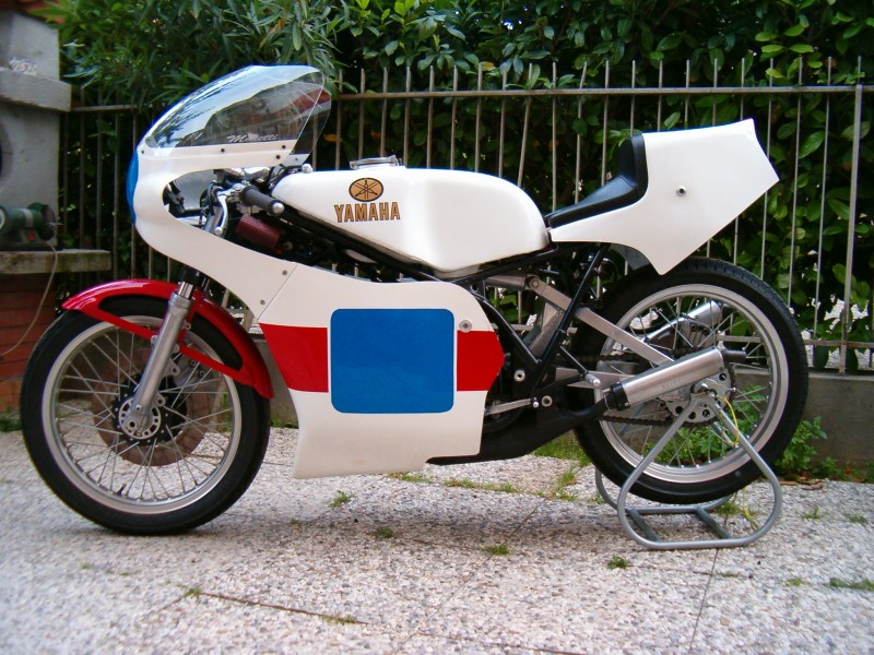 Mein Yamaha TZ 350G
Mein Yamaha TZ 350G
Schlüsselwörter: Yamaha TZ 350G