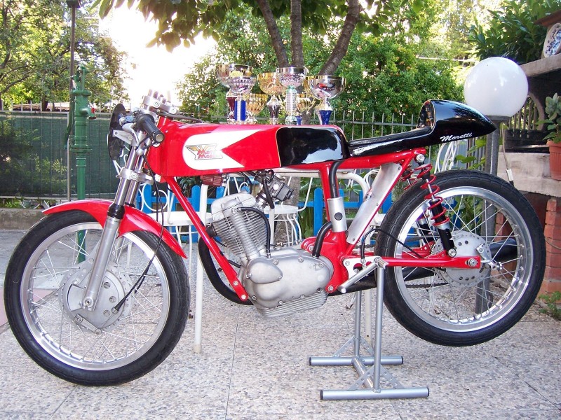 Mein Moto Morini 175cc
Mein Moto Morini 175cc
Schlüsselwörter: Moto Morini 175cc