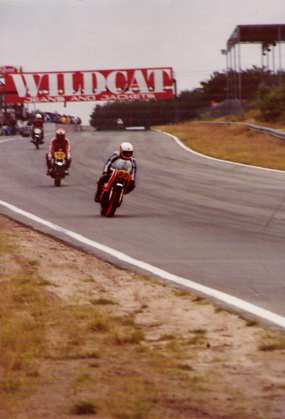 49
Van Heugten 22 Zolder (B) 1977 de verf bleef er goed op zitten
15 ?
