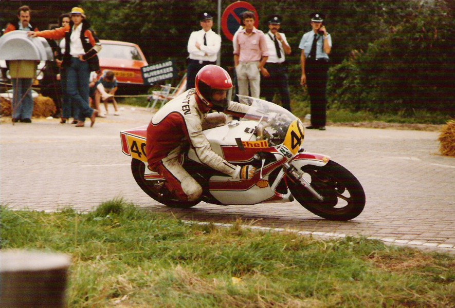 10
Born '80 - 40 Th v Heugten
500cc NMB
