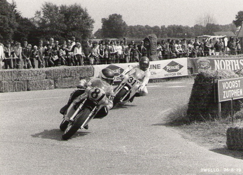 12
Twello 1979 - nr 81 Hans Melis Konig
31 Theo v Heugten NMB 500cc
