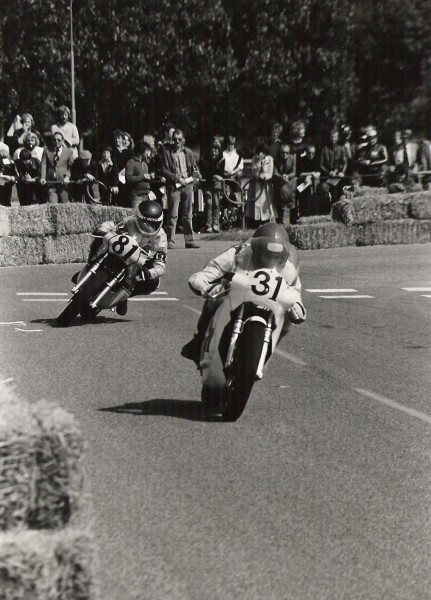 13
Twello 1979 NMB 500cc 
31 Theo v Heugten Yamaha
81 Hans Melis Konig
