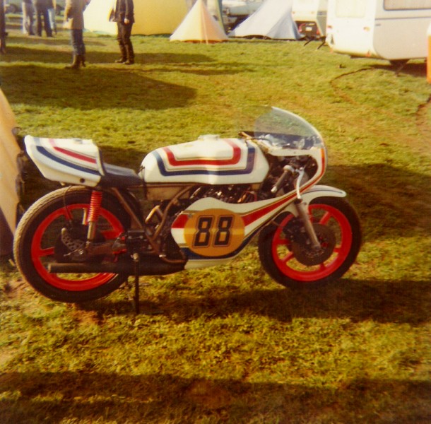 102
Wijnandsrade 1977
Rennerskwartier
Yamaha
