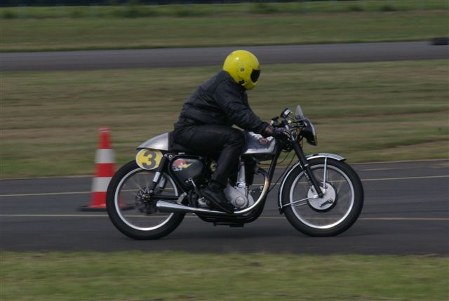 Jürgen Figge BSA B33
