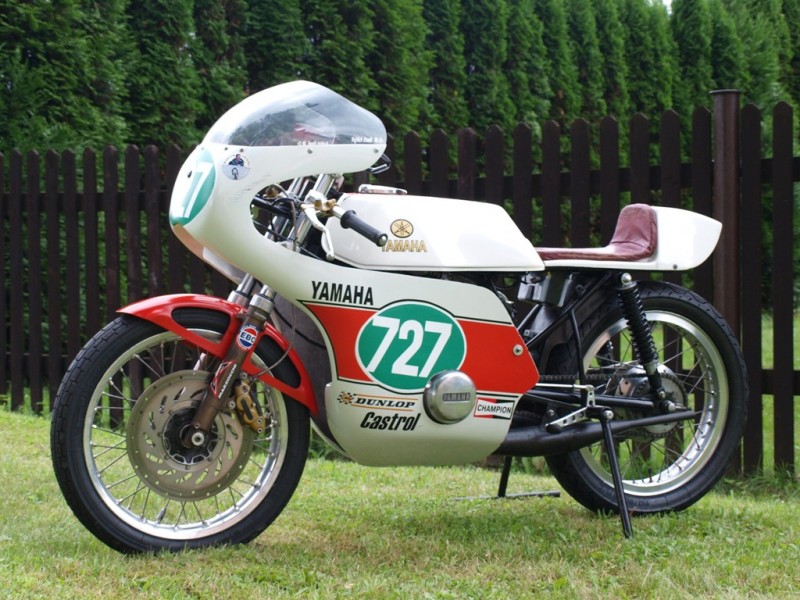 YAMAHA RD 200
YAMAHA RD 200 , Bj. 1975 , www.vojtastanis.wz.cz
