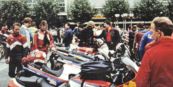 Deutschland Trophy ´87

Parc ferme somewhere in nowhere. (Simmern?) 
...und der Typ in der Mitte ist...
