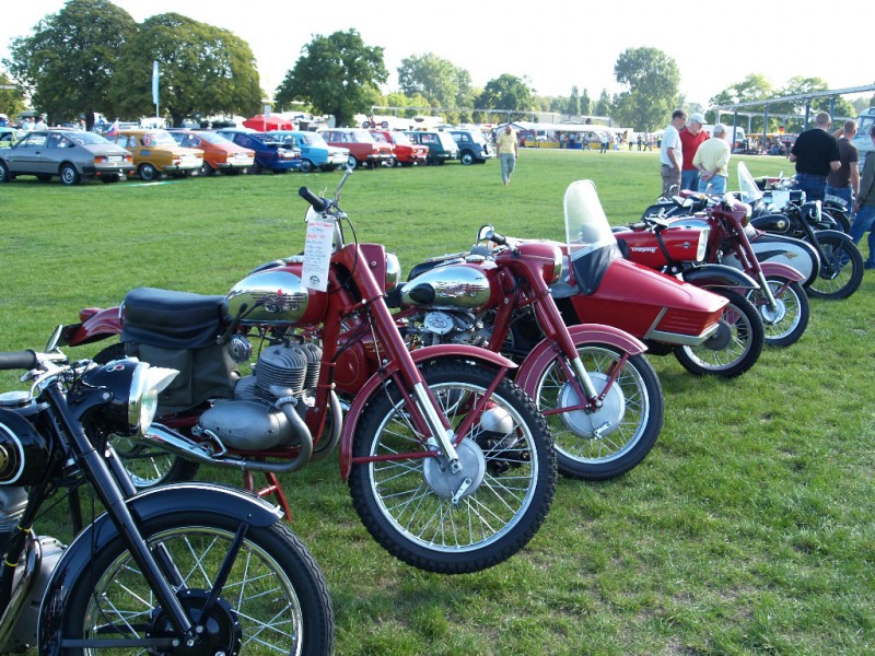 OMMMA 2008
Jawa 350 Libenac(Geländesport- 6Days) & Jawa 500 OHC
auf dem Ostmobilmeetingmagdeburg
Schlüsselwörter: Jawa,Jawafreunde-Magdeburg,Jawa 500 OHC