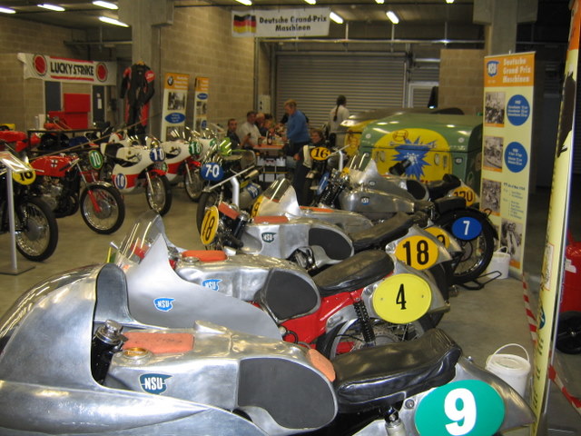 Spa 2007 Team Classic Motorcycles
NSU Werks und Produktion Racer.350 SSR,Rennfox und Rennmax,Sportmäxe
