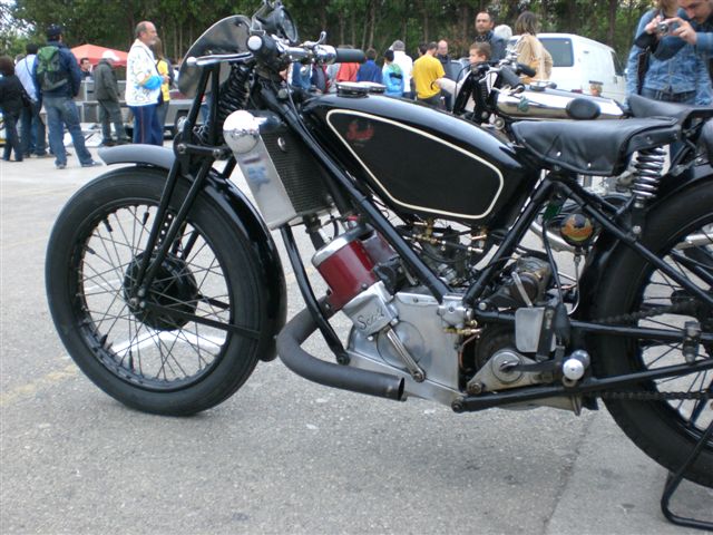 Scott Flying Squirrel
Scott Flying Squirrel, Bj. 1930, Original TT Rennmaschine, Besitzer Juan Felix Cid, Madrid
