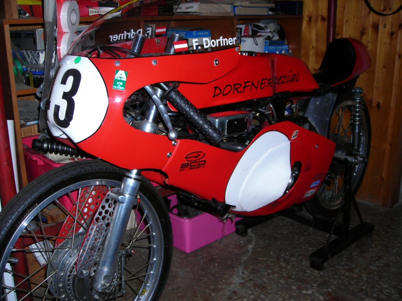 Dorfner-Spezial 50cc
Eigenbau BJ.1974 
Motor-Minarelli Drehschieber
Eigentümer:Franz Dorfner,Wien
