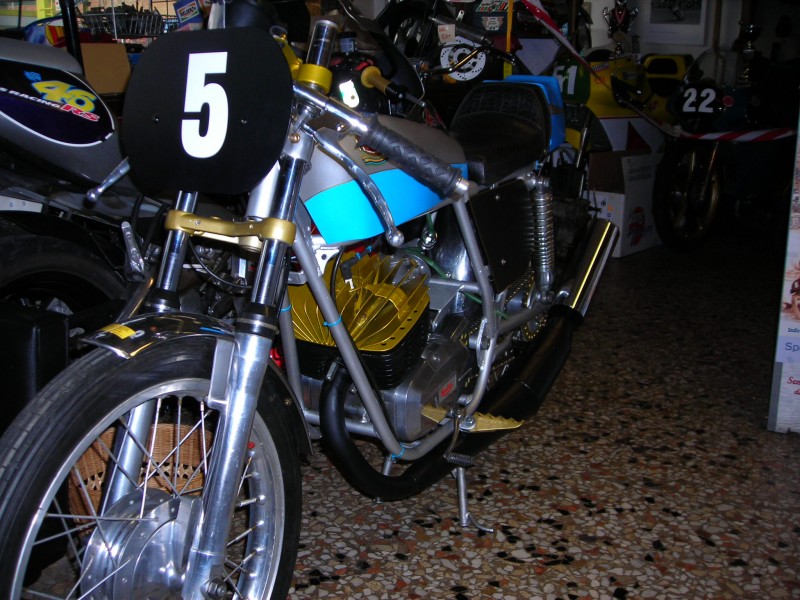 Mondial RS125  BJ.1968
komplett Restauriert
Eigentümer:Franz Dorfner
