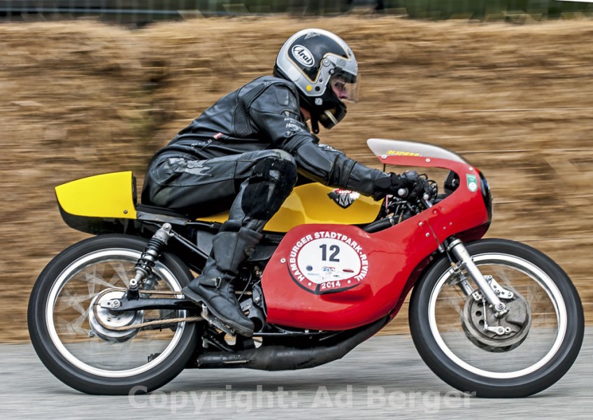 13. Hamburger Stadtpark-Revival 
Peter Frohnmeyer, Maico RS 125ccm, Baujahr 1971, von Börje Jansson gebaut
