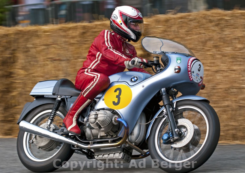 13. Hamburger Stadtpark-Revival 
Helmut Schmitz,  BMW R100 RS, Baujahr: 1977
