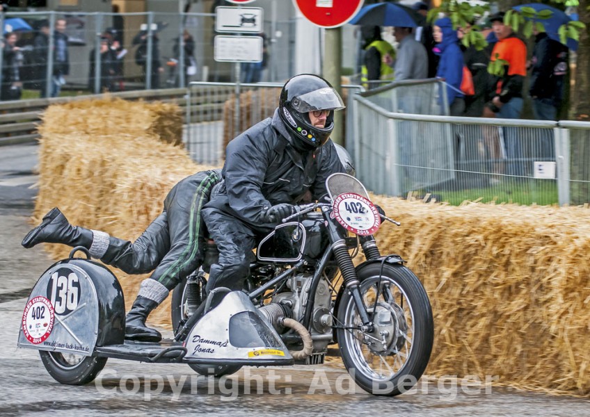 Christian Dammaß, Sven Jonas
BMW R51/75 RS

