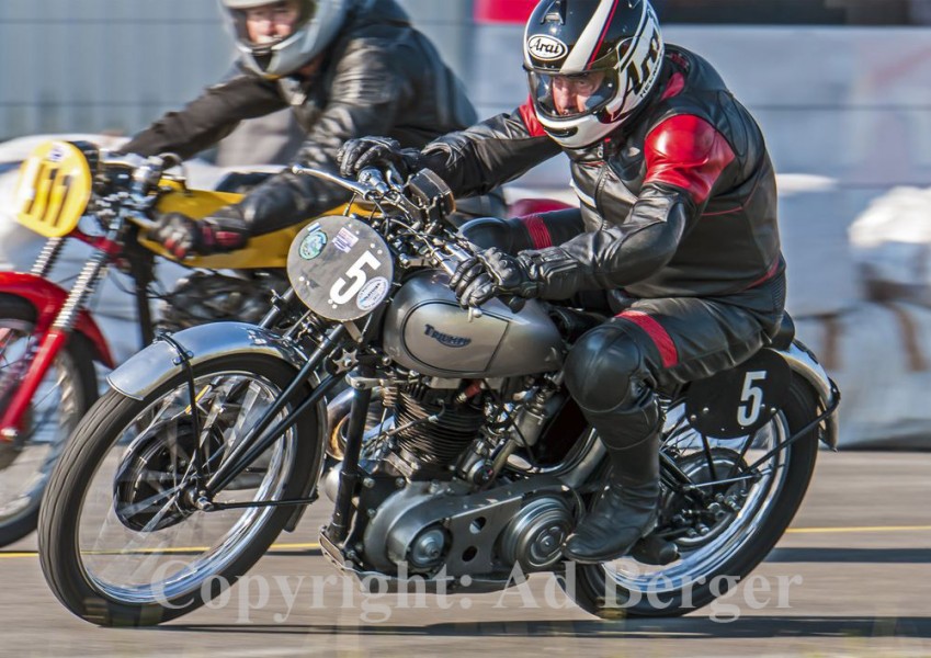 Erich Maechler - Triumph T 90
