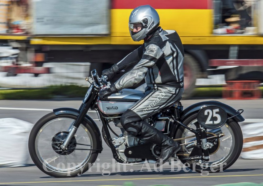 Heinz Lange - Norton Manx 500
