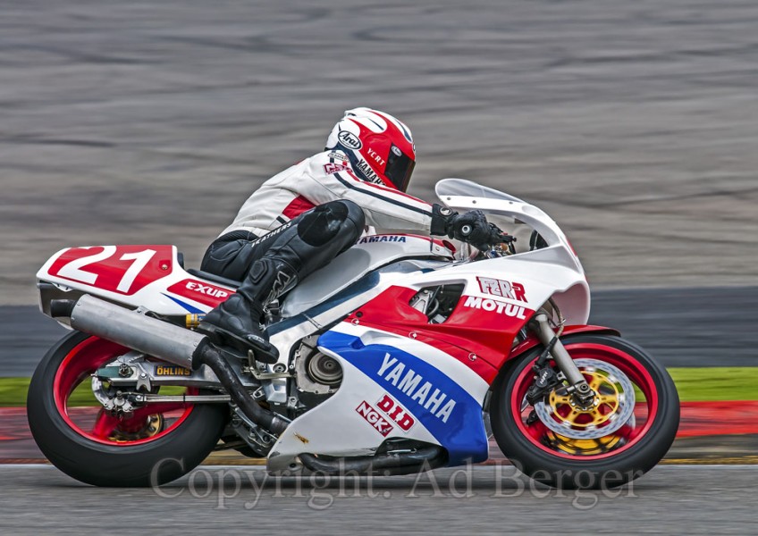 Mario van Rooijen NL Yamaha OW01 750 1989
