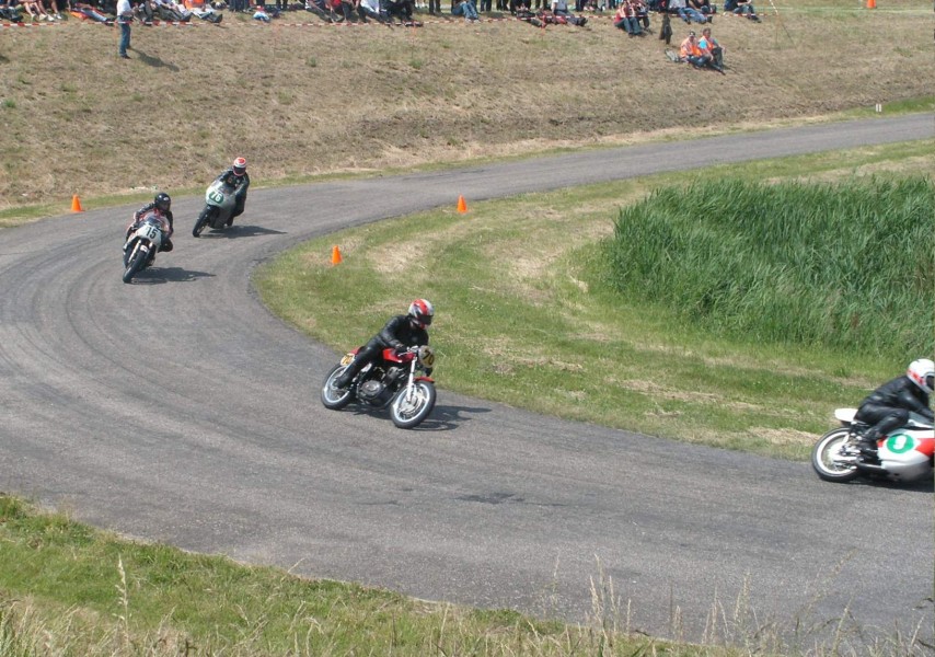 No 9 Markus Halter, No 70 Wim Kamphuis, No 15 Karl Hubben,
No 76 Jan Kostwinder 
