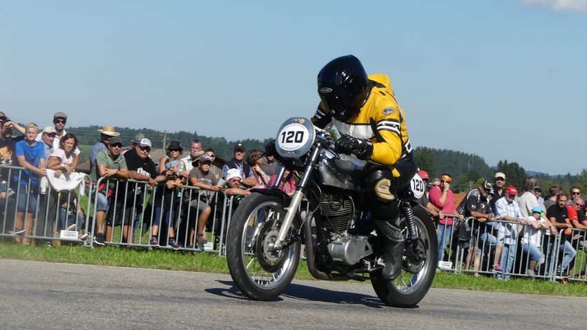 Nils Knittel, Yamaha SR 500

