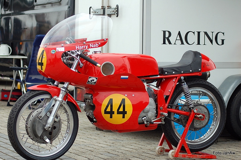 Aermacchi ALA D,ORO 500ccm 1968
Ducati Clubrace 2009 Assen
