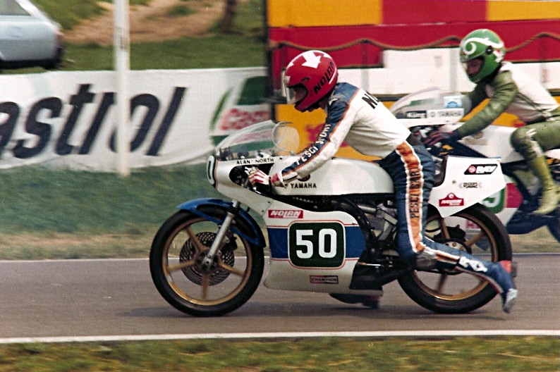 Alan North_Yamaha TZ250
Raalte Races (NL),Luttenbergring, 1980
