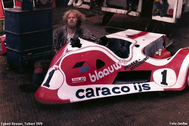 Egbert Streuer Yamaha500  pass. Johan v.d Kaap
CC Races Tolbert (NL) 1979
