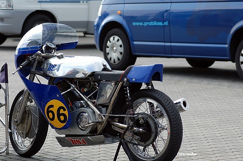 BSA goldstar 1968_Fred Blom
Easter Classicrace TT Circuit Assen 2009
