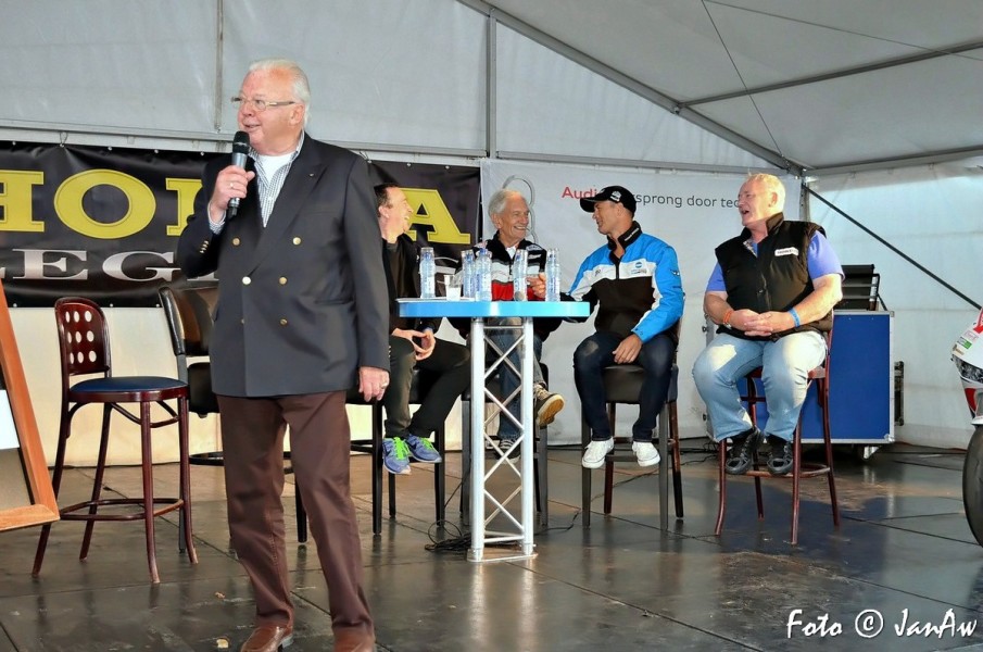 Jaap Timmer-Freddie Spencer-Jim Redman-Jurgen van den Goorbergh-Alex George
