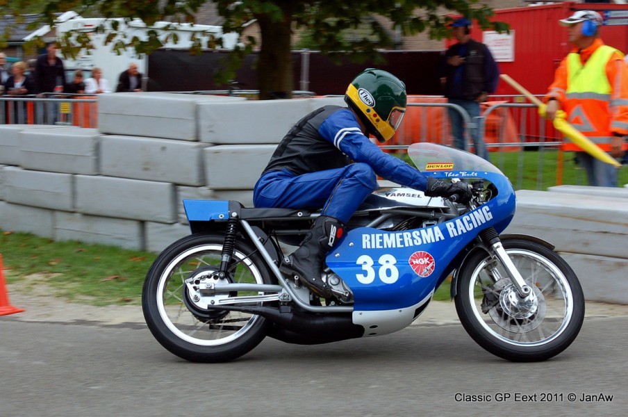 Riemersma Yamsel 1971 Theo Bult
Classic GP Eext 2011
