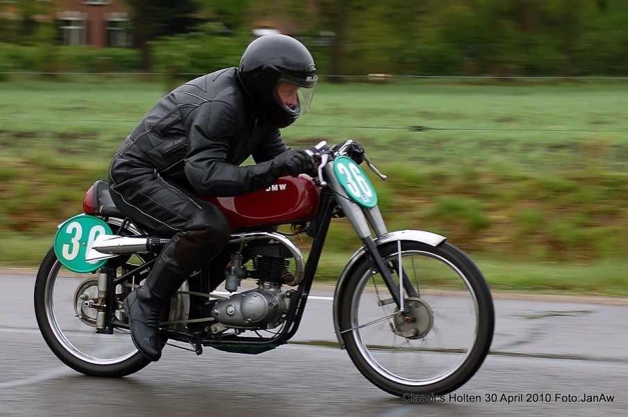 DKW 1947 125 ccm. _Harrie Zessink
Classic Demo holten (NL) 2010

