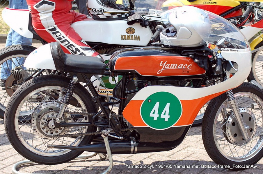 Yamaco _ Bultaco TTS 125 Aero Frame 1e Serie Nr. 29_Yamaha TDIB 250cc. Productie Race Blok , wielen en kuip. Eig. Charles Beijen
Tubbergen Classics (NL) 2009
