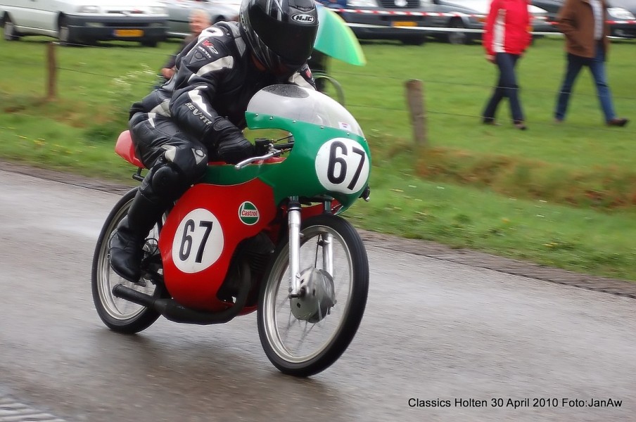 Minarelli 50cc 1970_Roy Klein Zessink
Classic Demo Holten (NL) 2010
