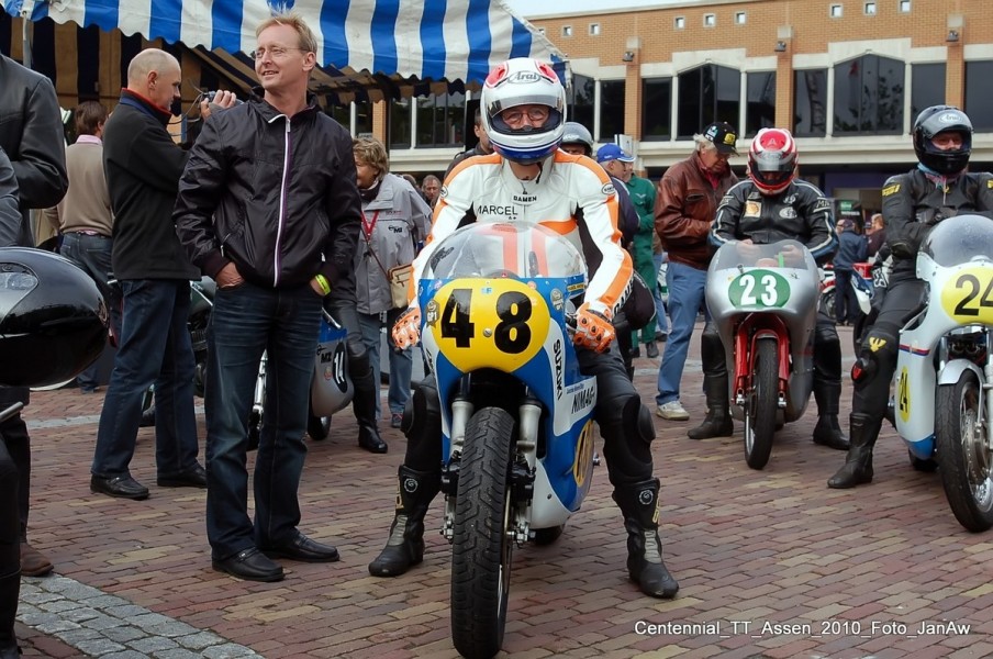 Centennial Classic TT 2010 Assen
Bert Smit_Marcel Ankone Suzuki TR 500
