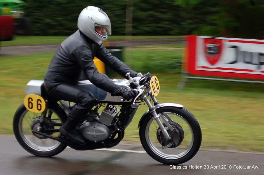 Adler MB 250cc 1954_Jaap Oude Avenhuis
Classic Demo Holten (NL) 2010
