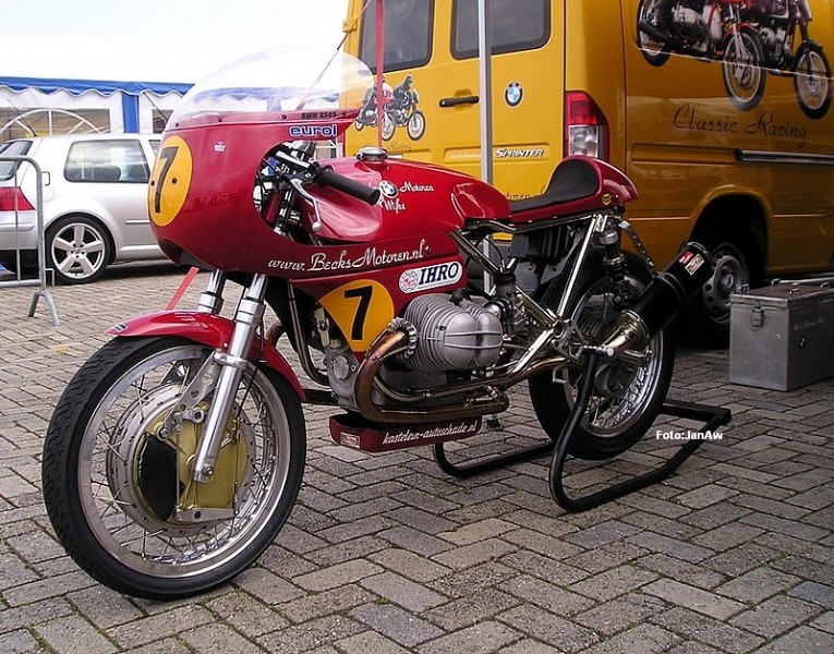 BMW R50S-5 (52 Pk 9000+Rpm) 1969-Boy Beck
Easter Classicrace TT Circuit Assen 2009
