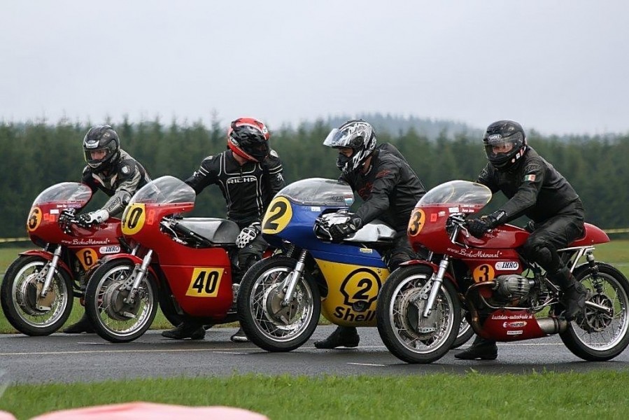 KNMV Classics Dahlemer Binz 2010
6 Boy Beck BMW R50S
40 Nick Leeuwes BSA
2 Jan Frank Bakker
3 Jarno Jonker BMW R50S Ned. Kampioen 2010
