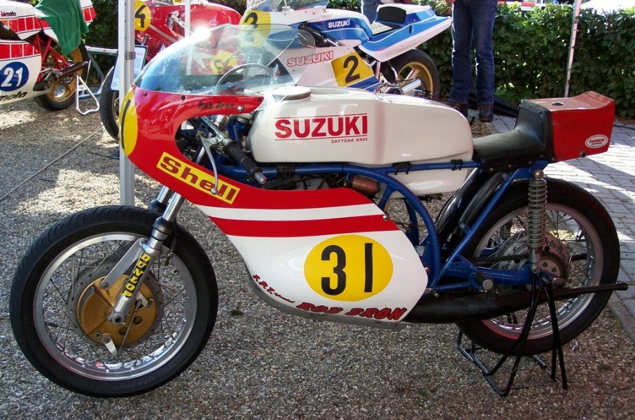 Suzuki TR500 (XR05 Daytona) 1970 Rob Bron (orgineel)
Centennial Classic TT Assen 2010
