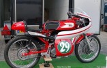 Dateiname=Tubbergen_12_mei_2008_Moto_Moini_JanAw.jpg
Dateigröße=127KB
Abmessungen: 800x507
hinzugefügt am: %24. %985 %2009 Tubbergen_12_mei_2008_Moto_Moini_JanAw.jpg
