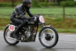 Dateiname=Velocette_MOV_500_1938_Holten_2010_Foto_JanAw.jpg
Dateigröße=237KB
Abmessungen: 1200x796
hinzugefügt am: %02. %563 %2010 Velocette_MOV_500_1938_Holten_2010_Foto_JanAw.jpg