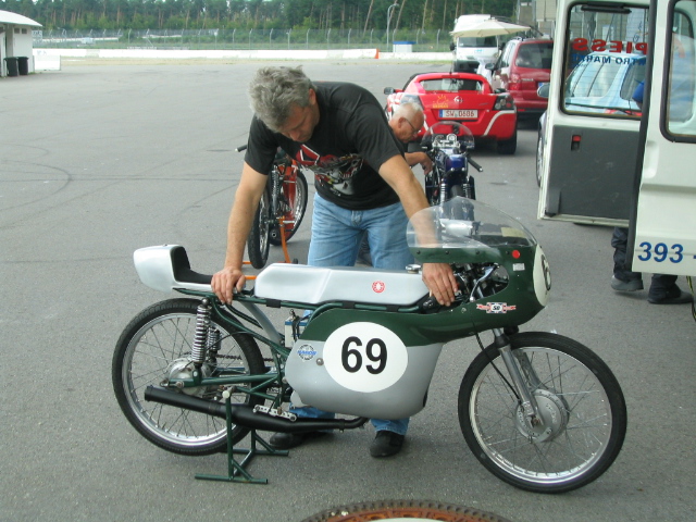 kreidler van veen
hockenheim 15.7.09
