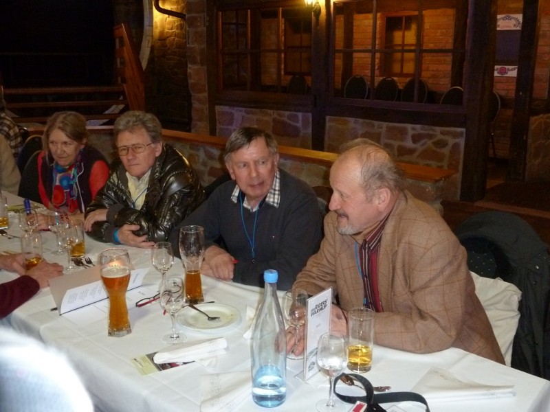 Doris Bender, Gert Bender, Toni Gruber, Gottlob Schweikhardt.
