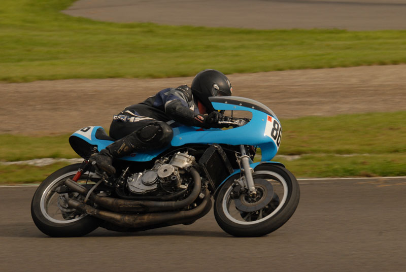 Historic Motos Ardennais à Mettet
