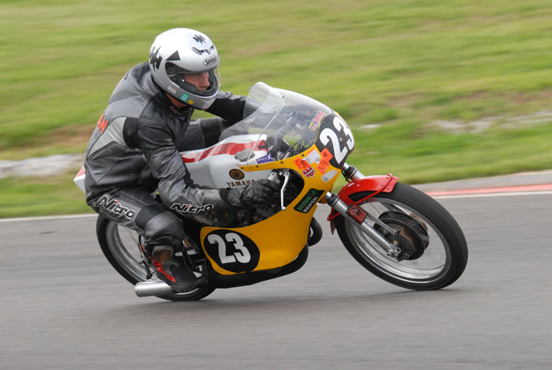 Historic Motos Ardennais à Mettet
