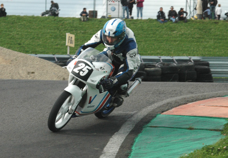 Historic Motos Ardennais à Mettet
