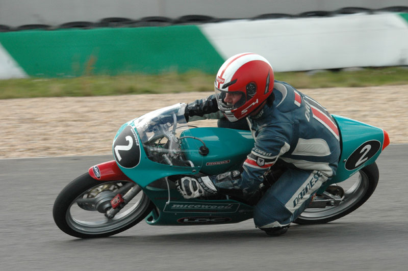 Historic Motos Ardennais à Mettet
