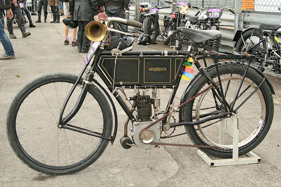 Denis Fleury
PEUGOT 330 2 HP   1903
