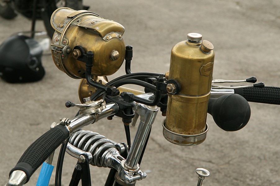 Gerome Perchet
TRIUMPH 250 K3 Tourist Trophy 1914 
