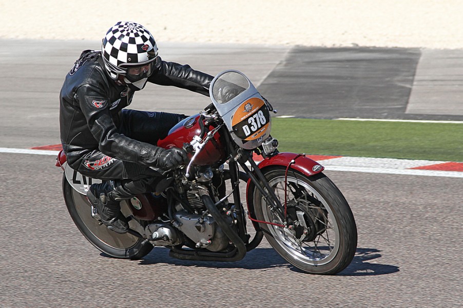 Franck Chatokhine
Triumph 500 Speed Twin   1938
