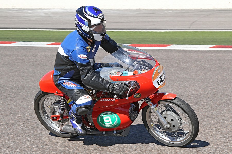 Jaques Lapeyre
AERMACCI 250 Ala D Oro  1964
