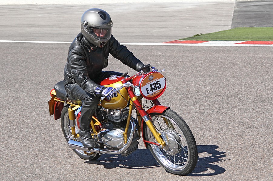 Stephen Garner
BENELLI 175 4T Sport   1960
